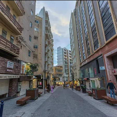 Cosy 1br Perfectly Situated In By 360 Estates شقة *